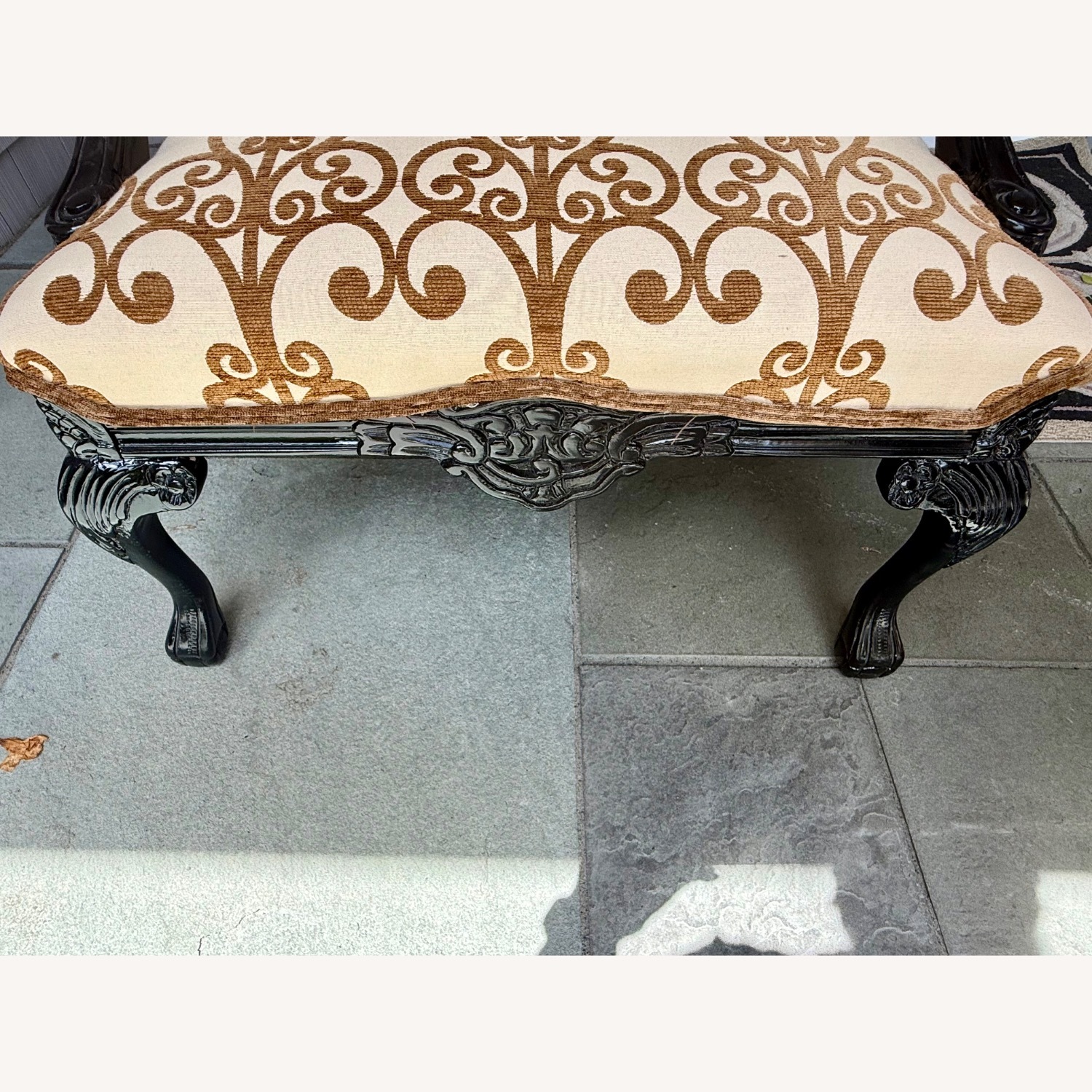 Traditional Chippendale-style Library Armchairs - image-5
