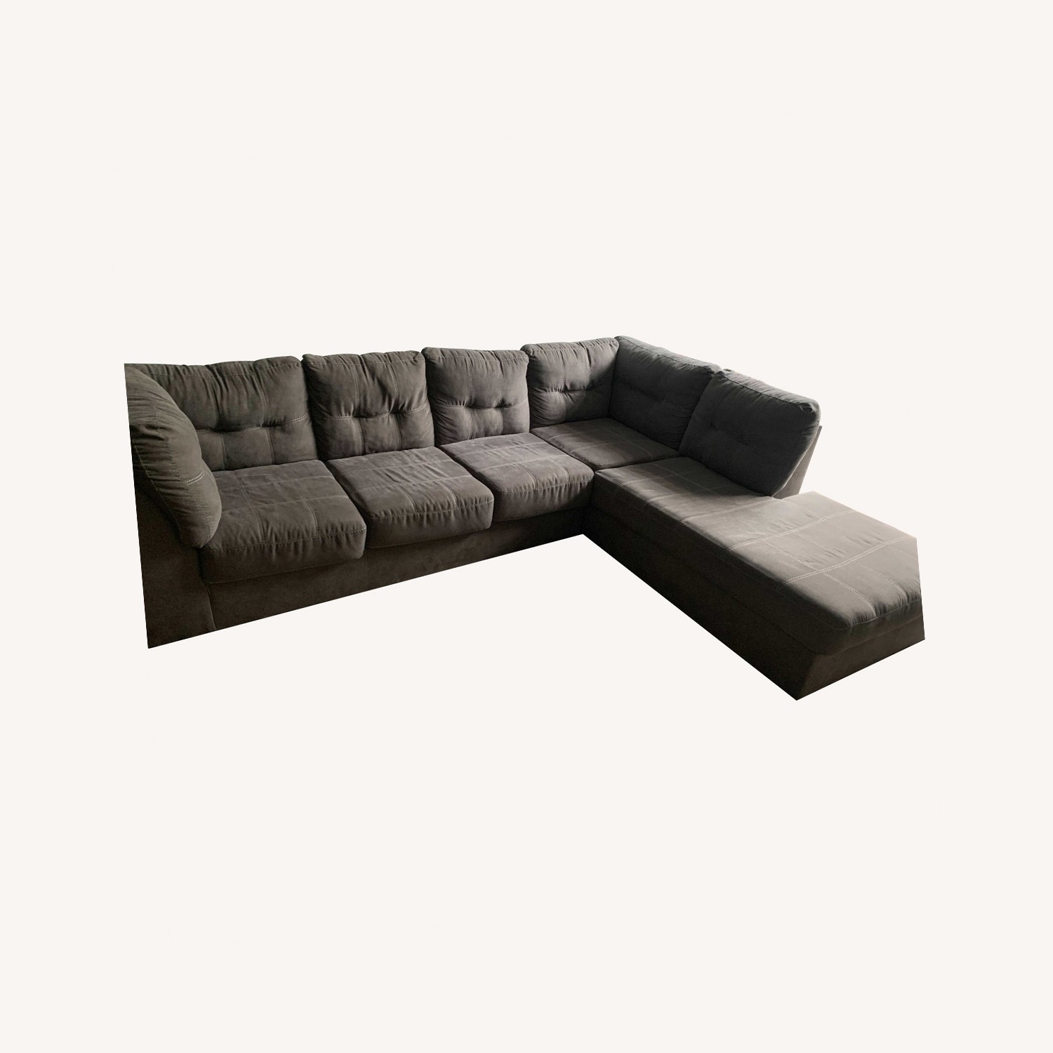 Ashley Furniture Marleton Gray Fabric Sectional with Chaise - image-8