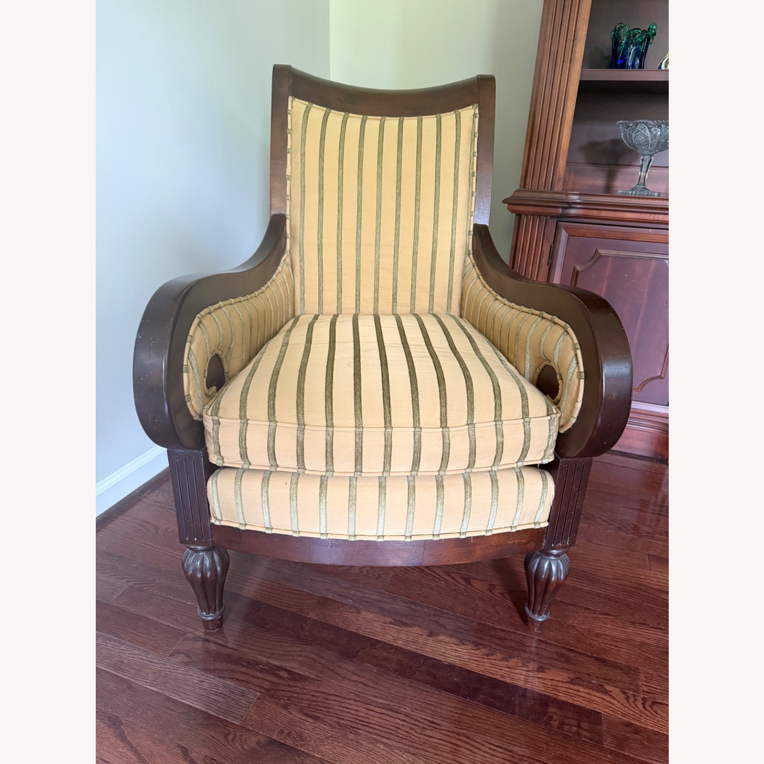 Kincaid Furniture Fabric Accent Chairs - image-3
