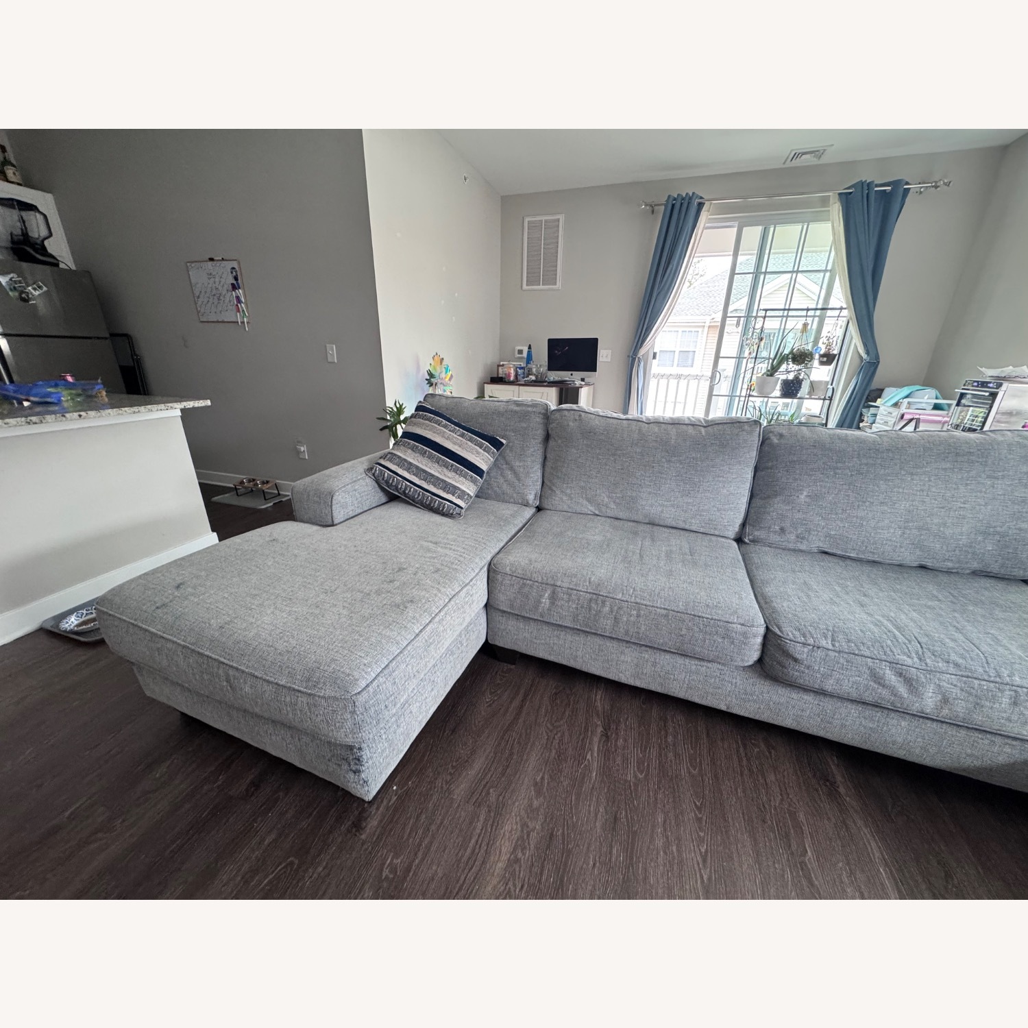 Raymour & Flanigan Light Gray 3+ Piece Sectional - image-3