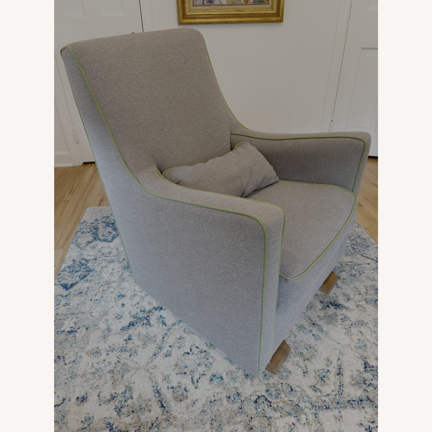 Monte Design Light Gray Fabric Nursing Chair - image-2