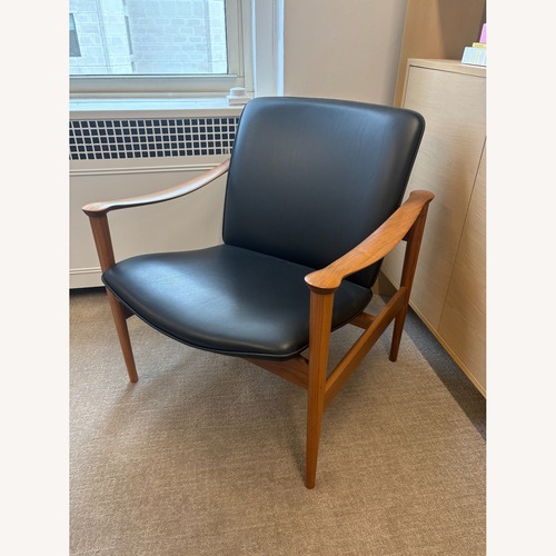 Used Design Within Reach Modell 711 Leather Chair for sale on AptDeco
