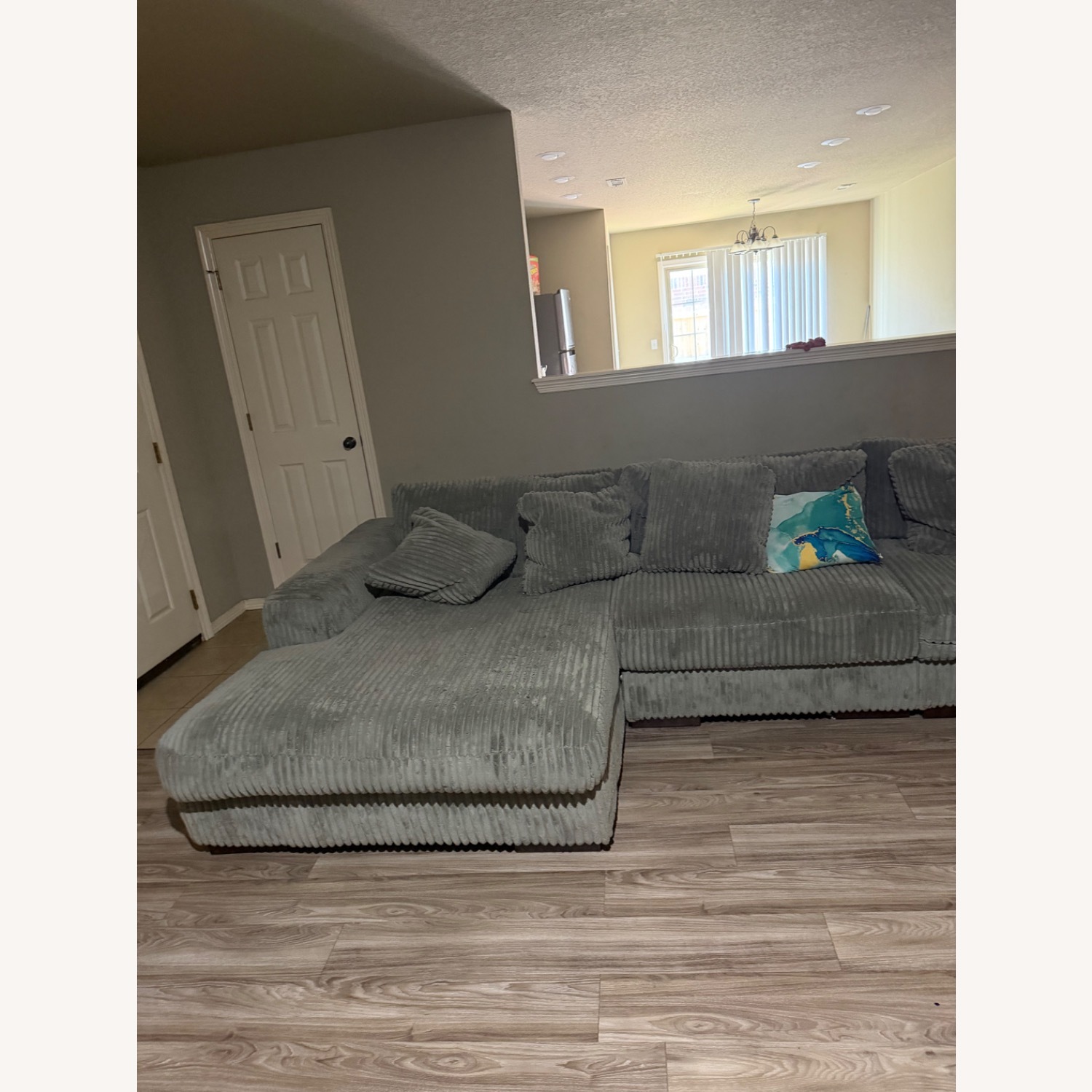 XXL Sectional - image-2