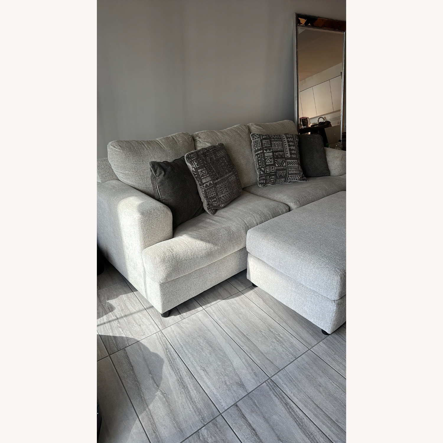 Soletren Queen Sofa Sleeper - image-2