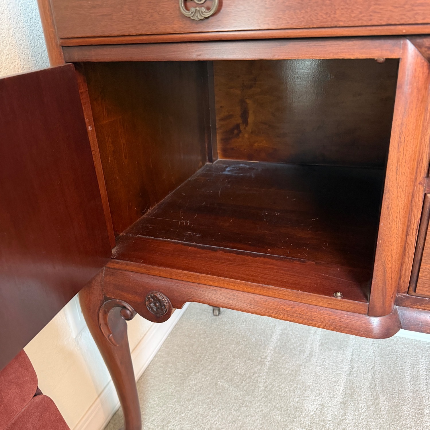 Vintage Queen Anne Mahogany Sideboard Buffet - image-8
