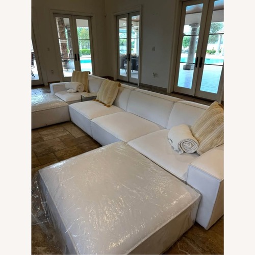 Used Modway Restore White Fabric 6 Piece Sectional for sale on AptDeco