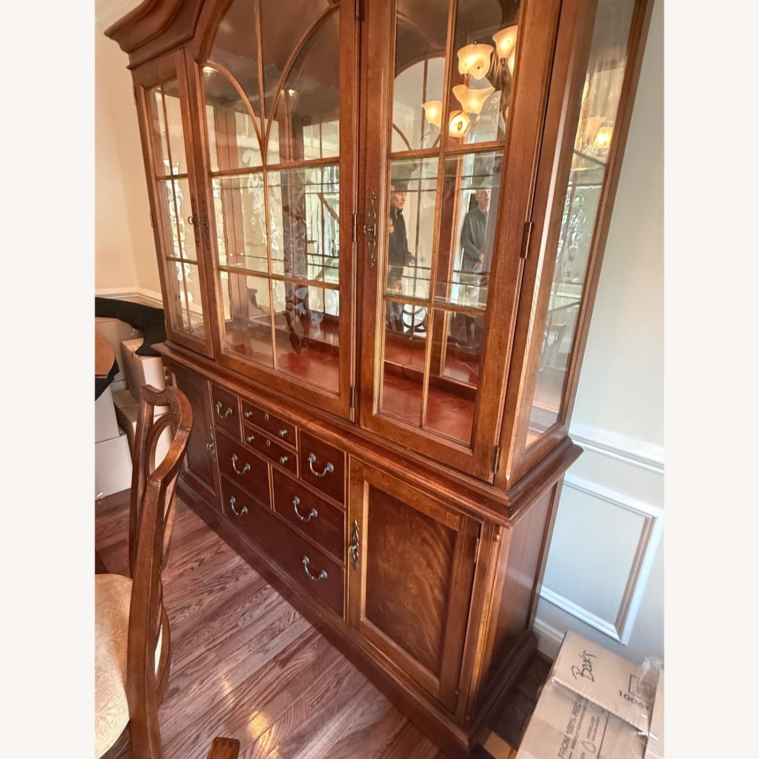 Elegant China Hutch - image-2