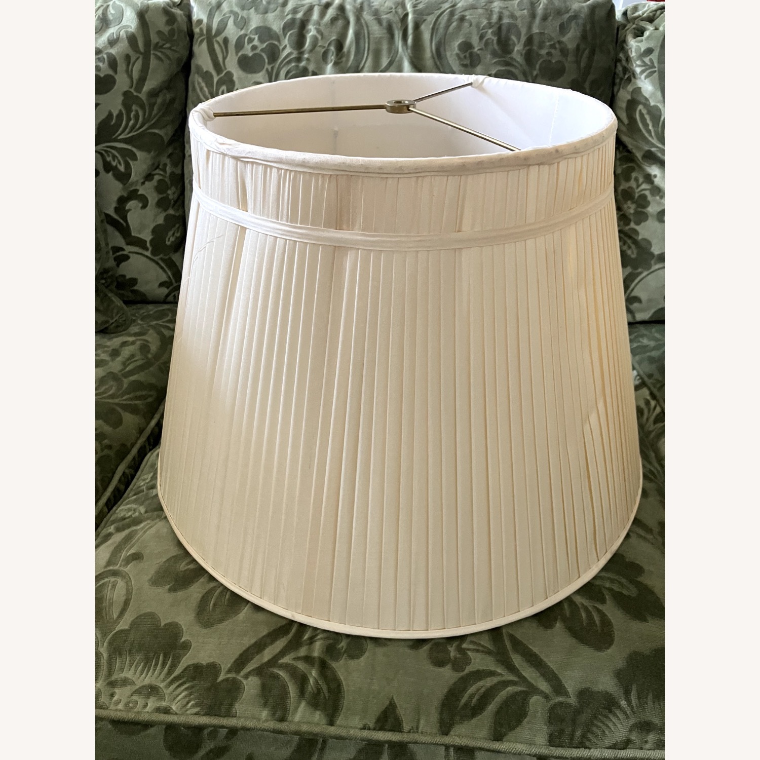 Vaughan Designs Custom Natural Silk Lampshades - image-3