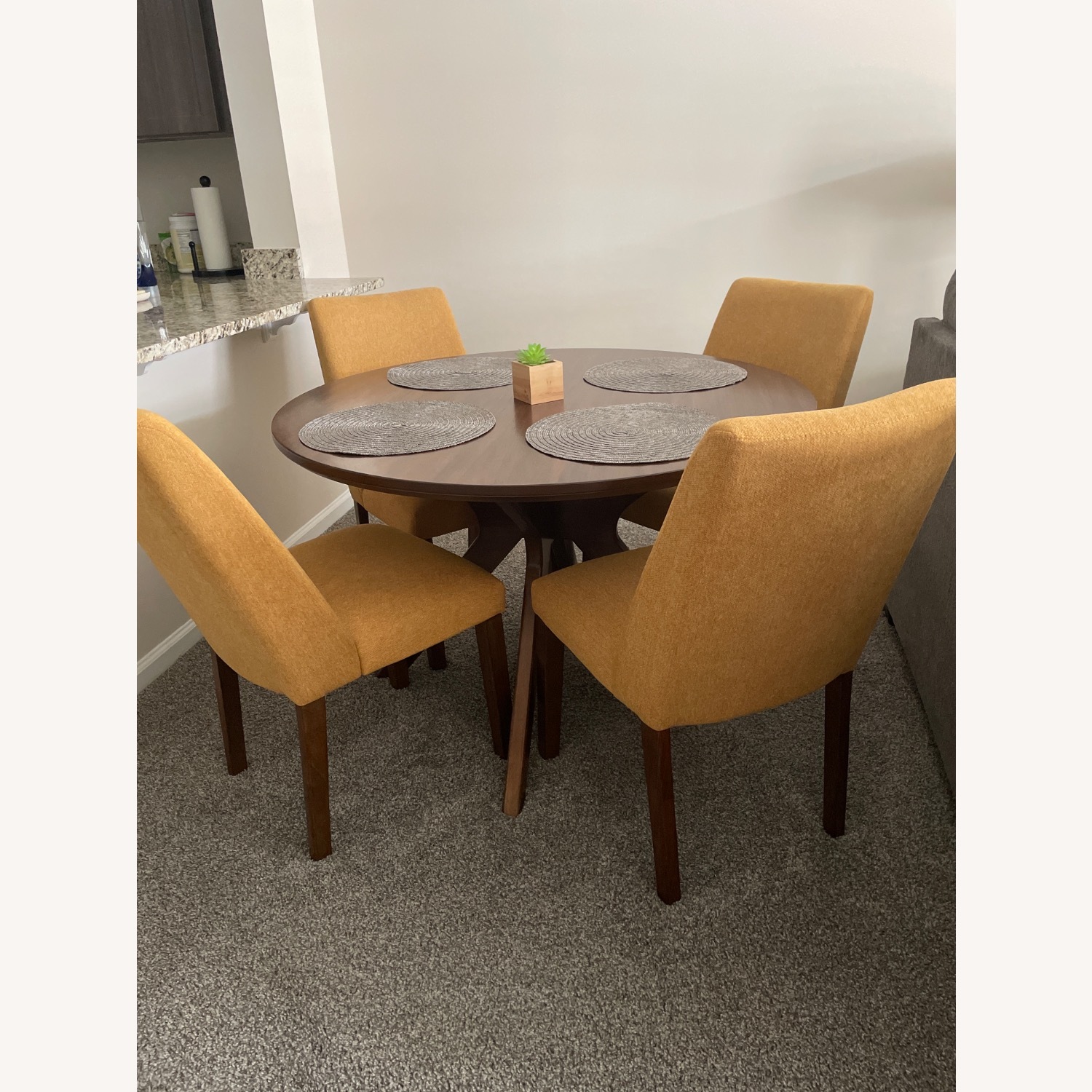 Kitchen Table Set - image-2