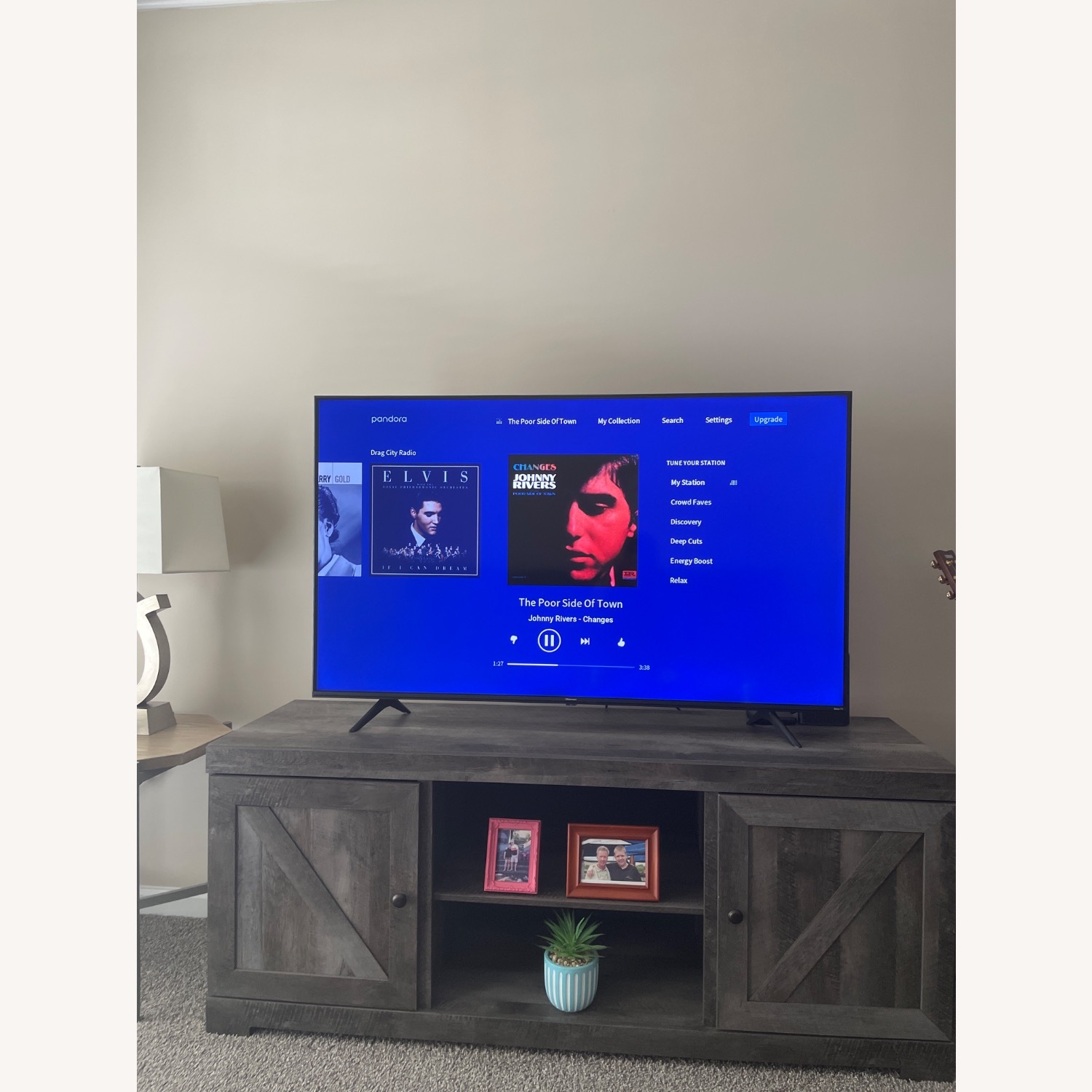 Wynnlow TV Stand - image-3