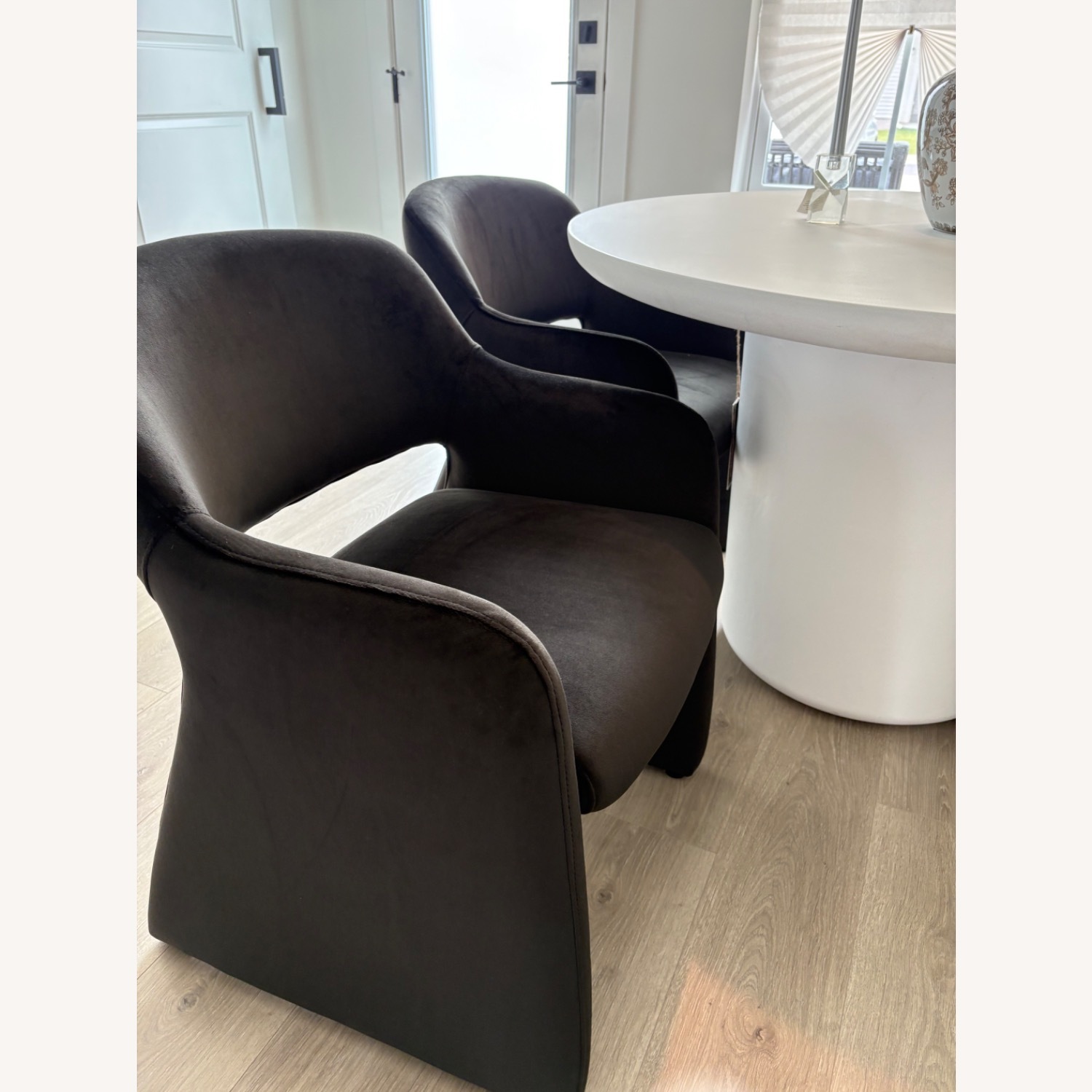 Table & Chairs - image-4