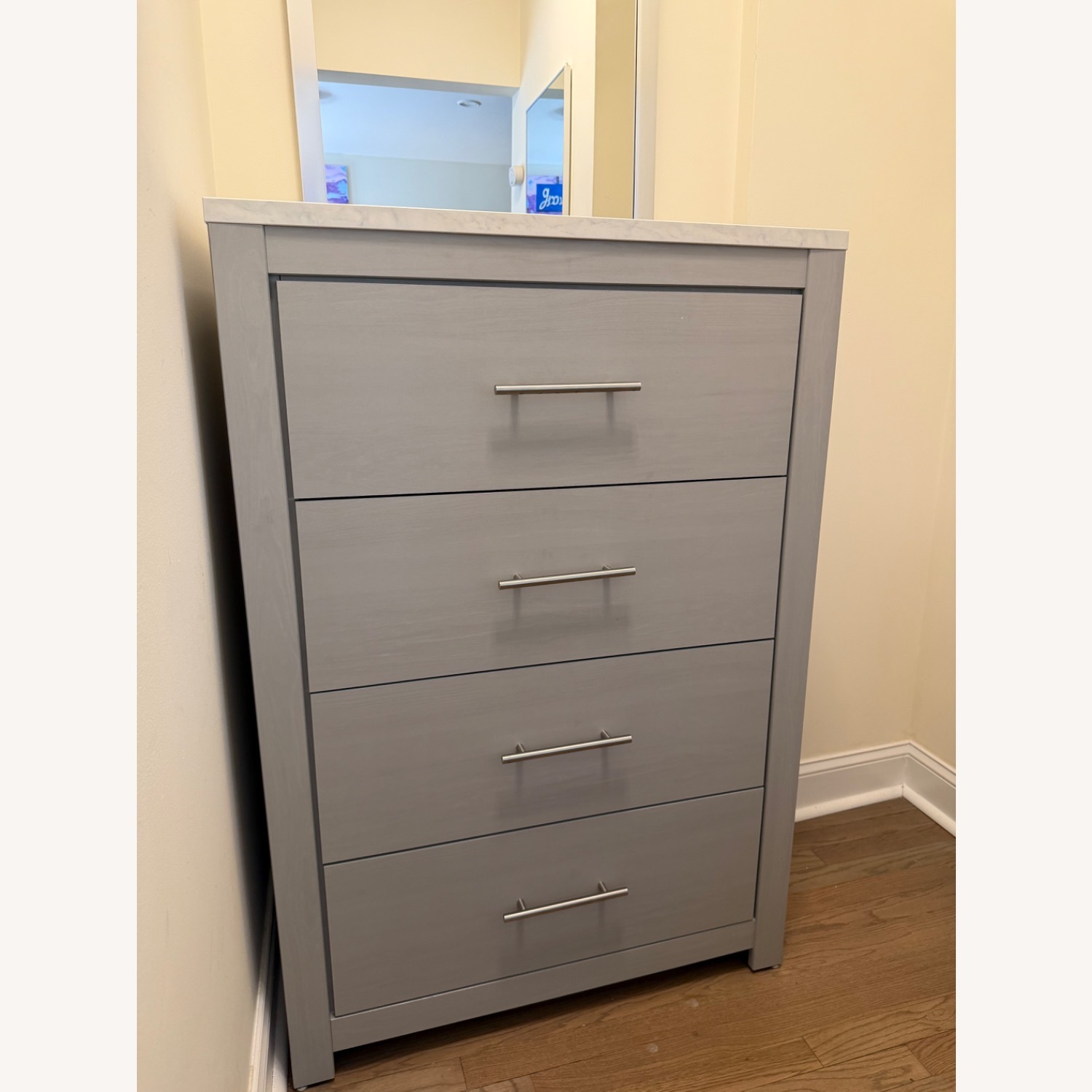 Ashley Furniture Cottonburg 4-Drawer Chest - image-4