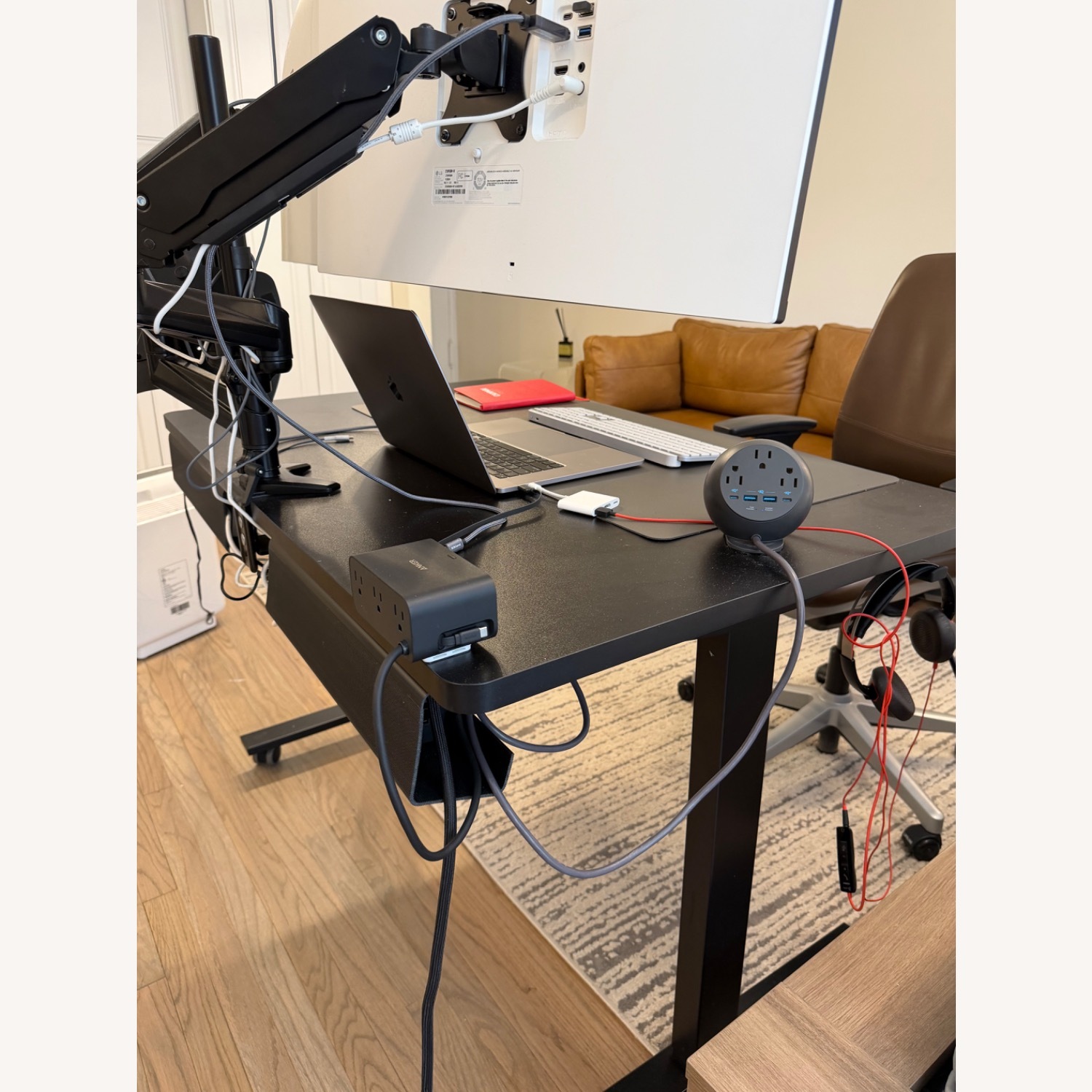 Black Standing Desk - image-4