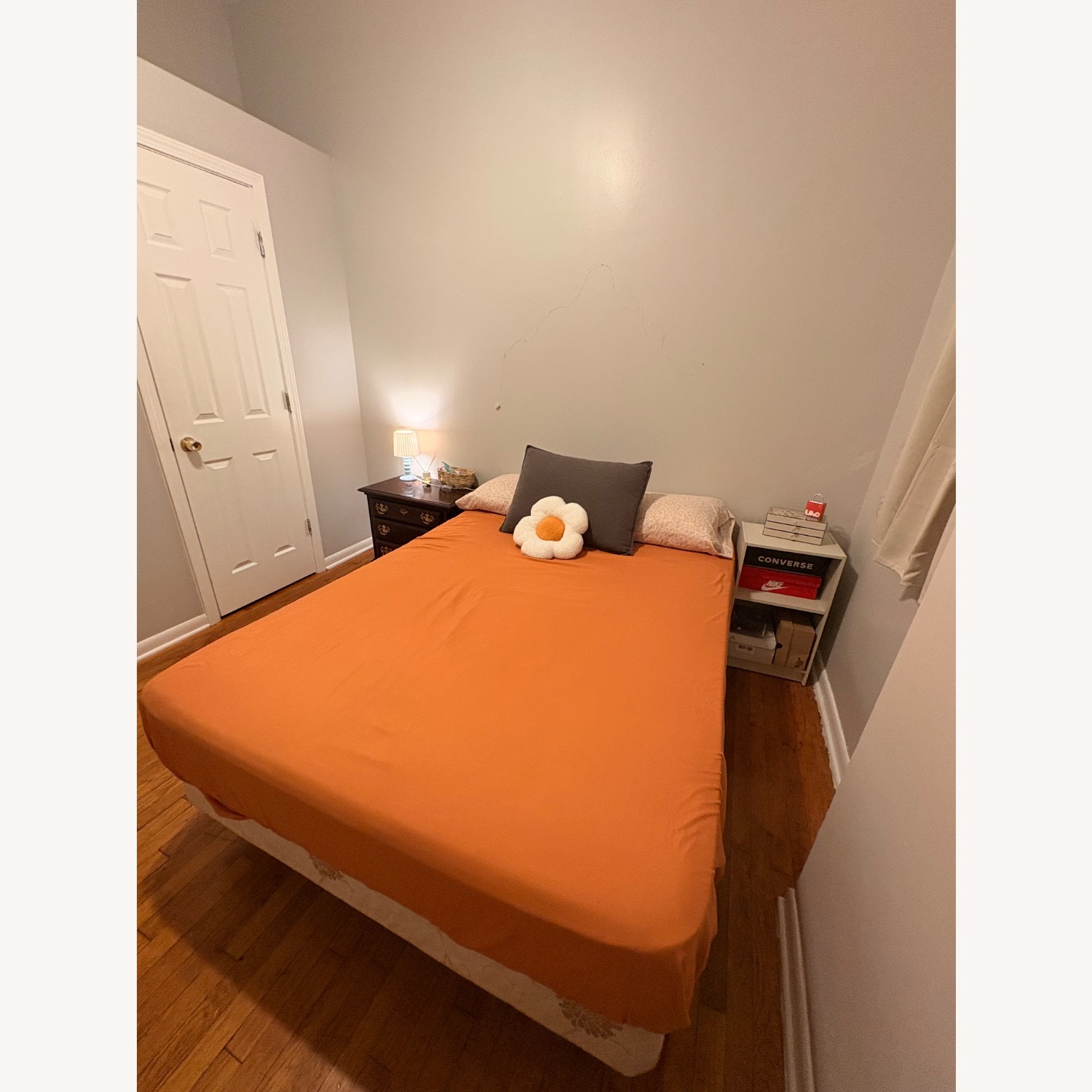 White Metal Full Bed - image-2