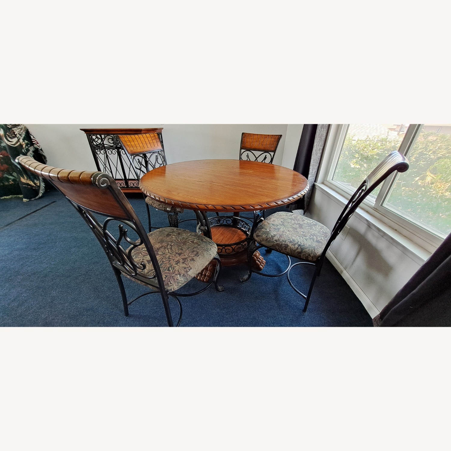 Dinning Room Set. Solid Wood and Metal - image-4
