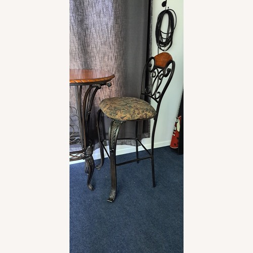 Used Wine Rack,Barstool Table and 2 Chairs for sale on AptDeco