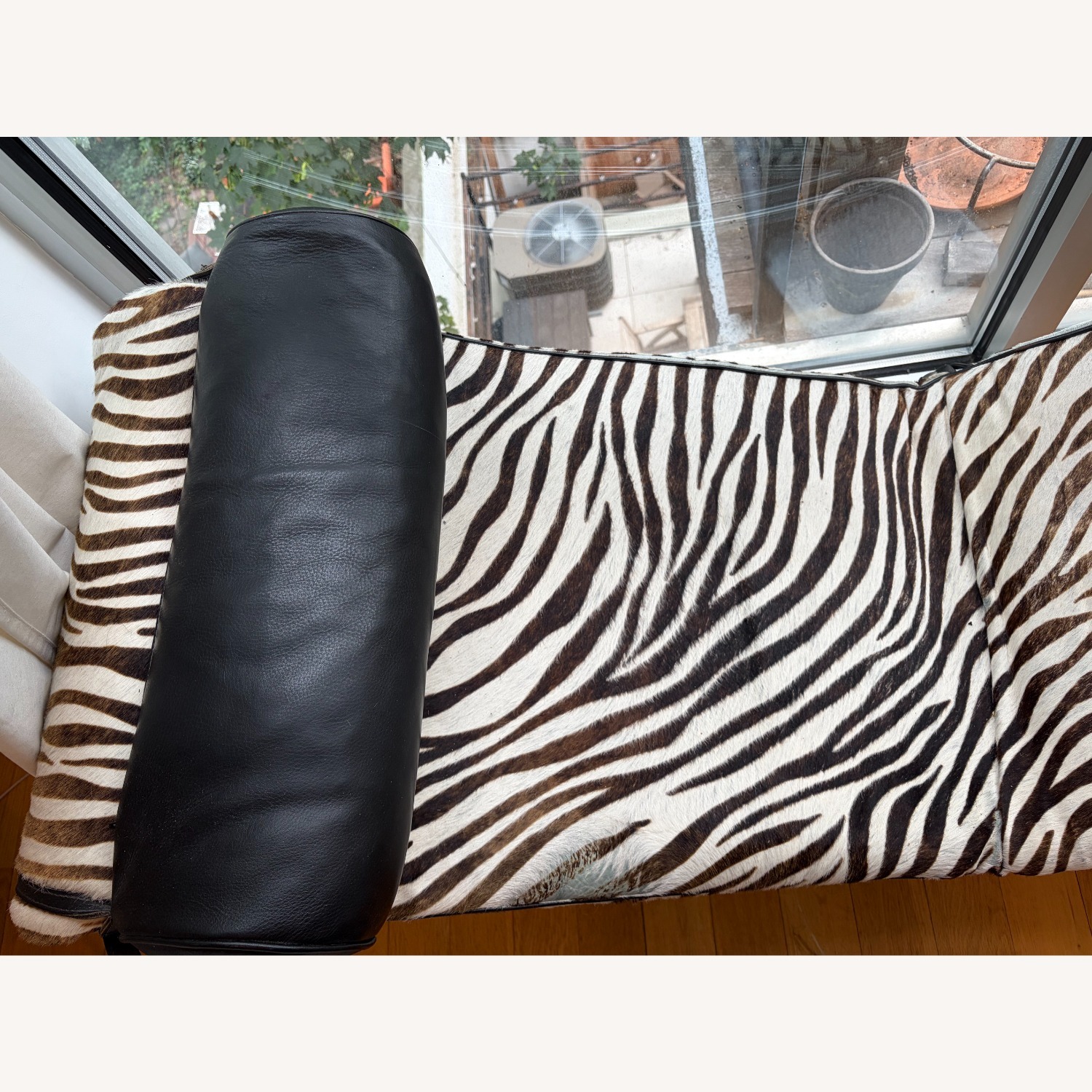 Le Corbusier Chaise Lounge LC4 - image-2