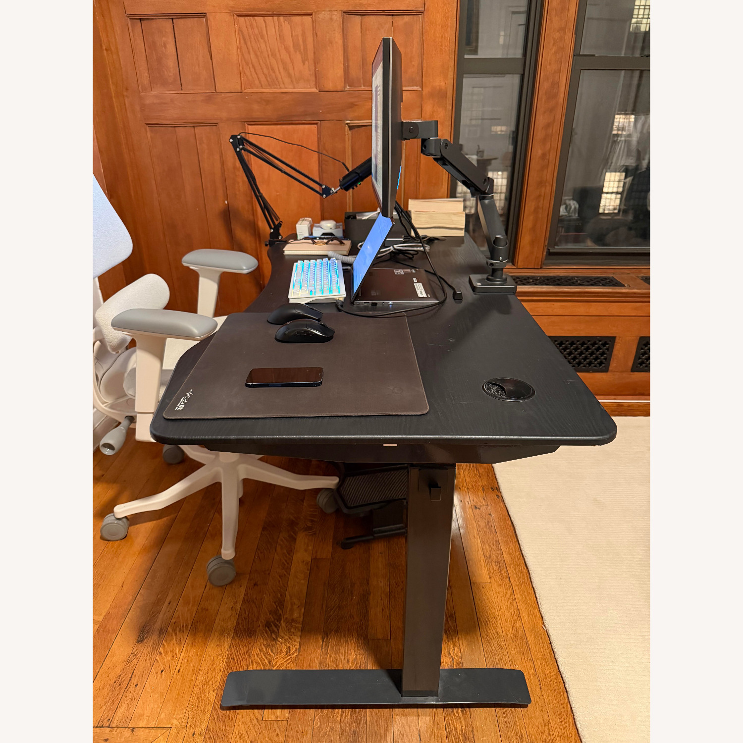 ApexDesk Standing Desk - Black - image-3