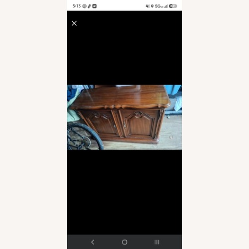 Used Vintage Crezanza for sale on AptDeco