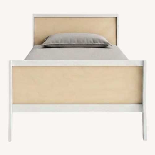 Used Oeuf Sparrow Twin Bed for sale on AptDeco