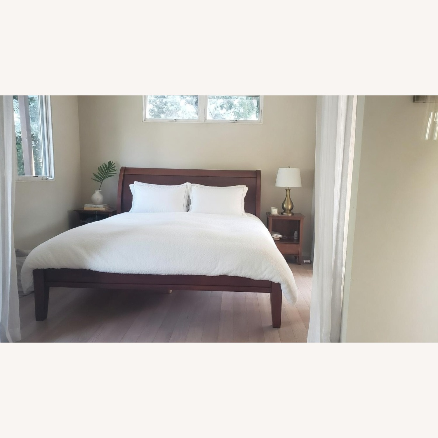 Pottery Barn King Valencia Sleigh Platform Bed - image-2