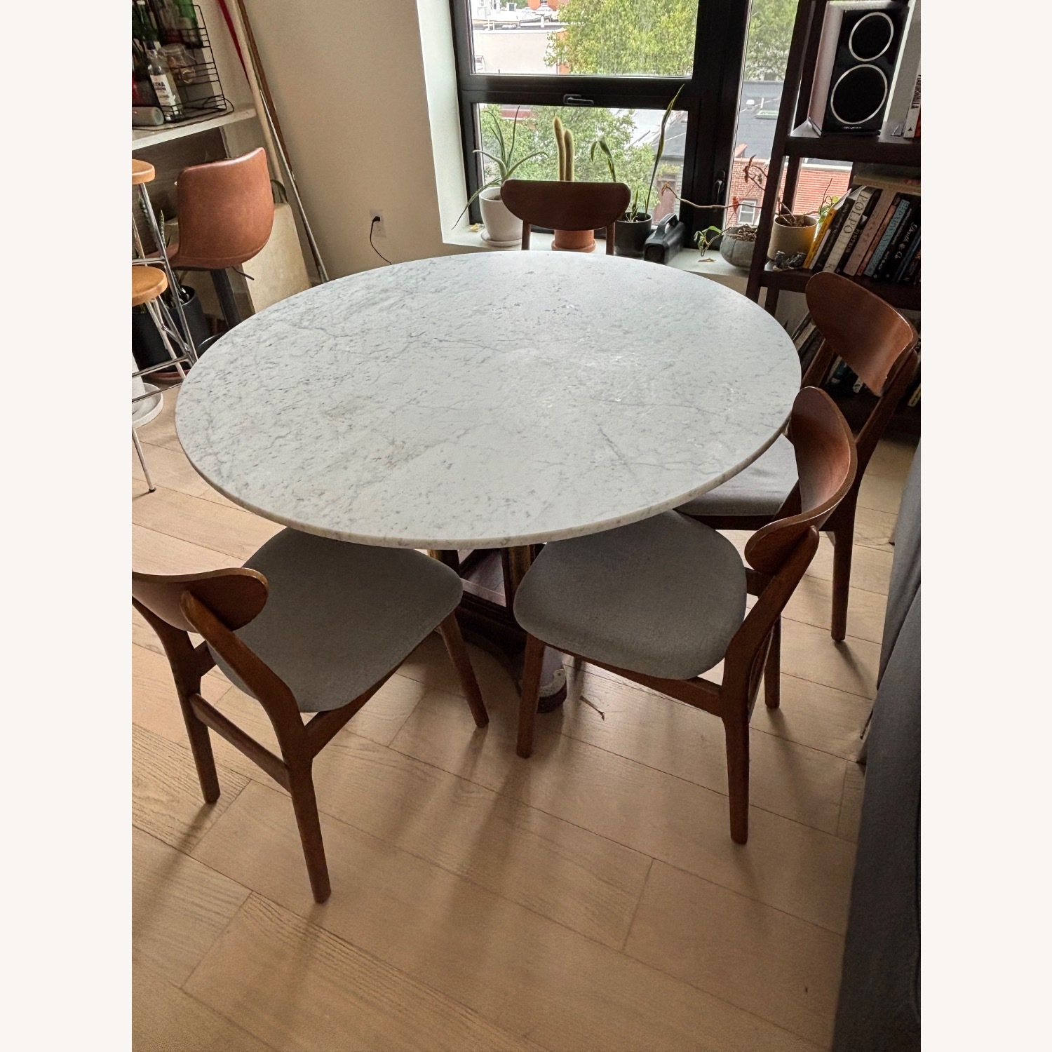 Vintage/Antique Finds White Marble Dining Table - image-2
