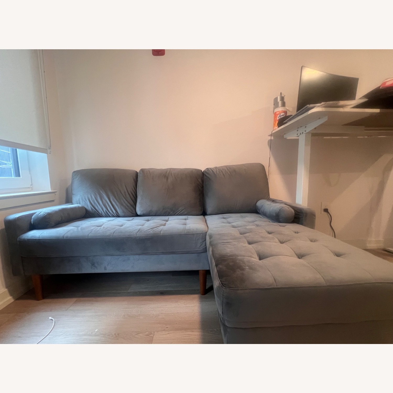 Light Gray 3+ Seater Sofa - image-1