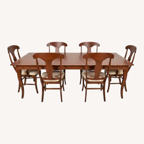 Used Vintage/Antique Finds Dining Set for sale on AptDeco