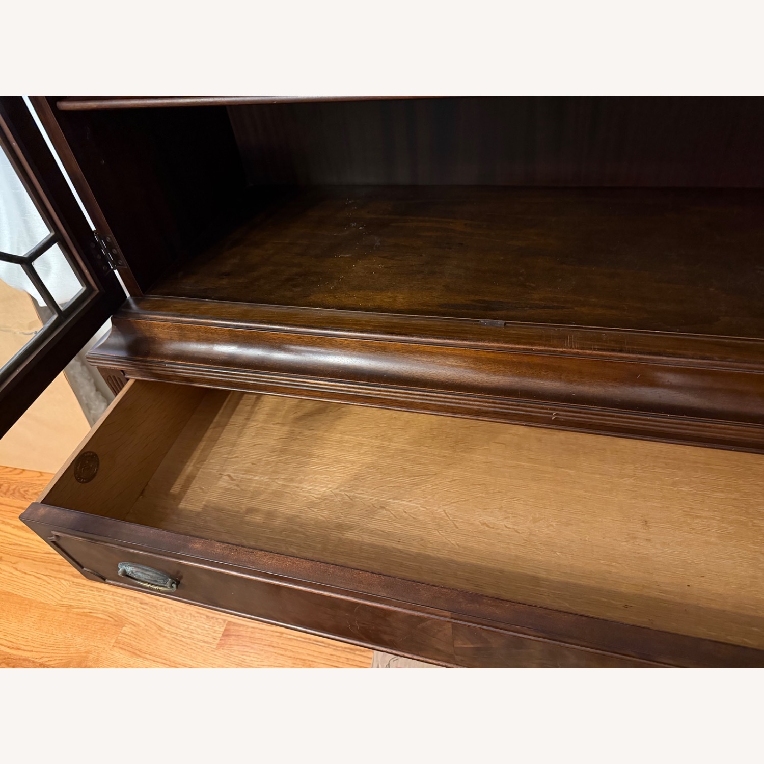 Vintage/Antique Dark Brown Wood Sideboard - image-5
