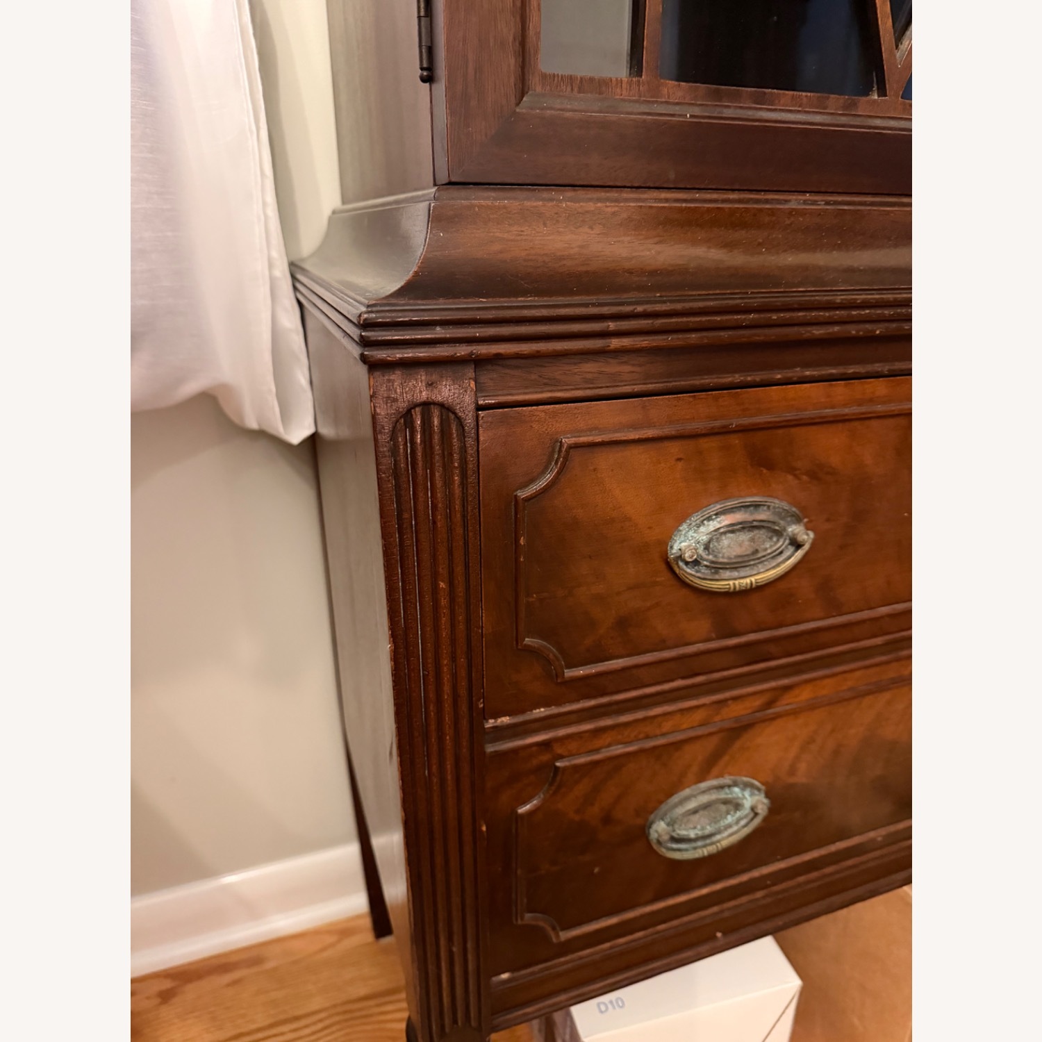 Vintage/Antique Dark Brown Wood Sideboard - image-3