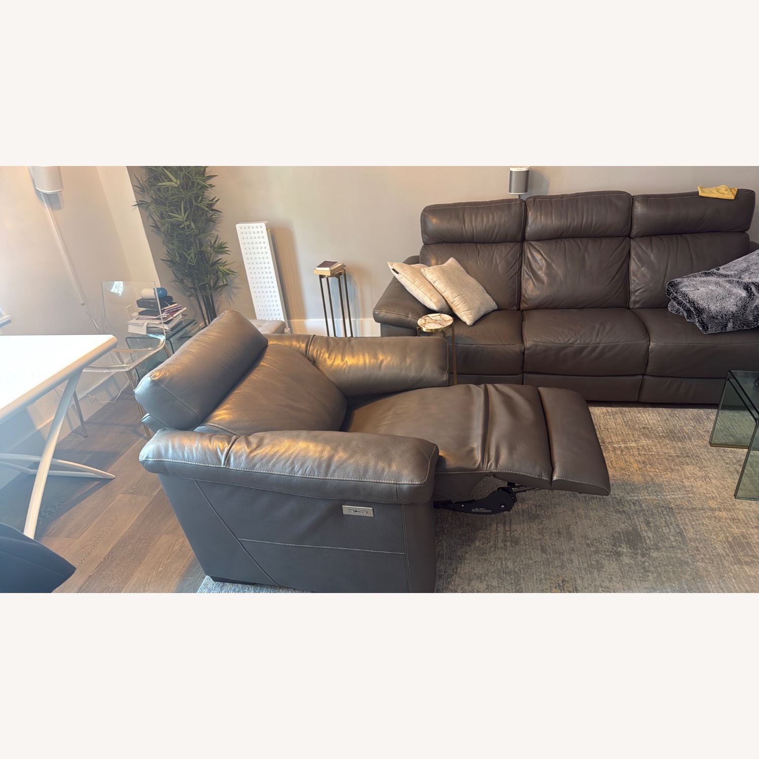 Premium Leather Gray Recliner - image-4