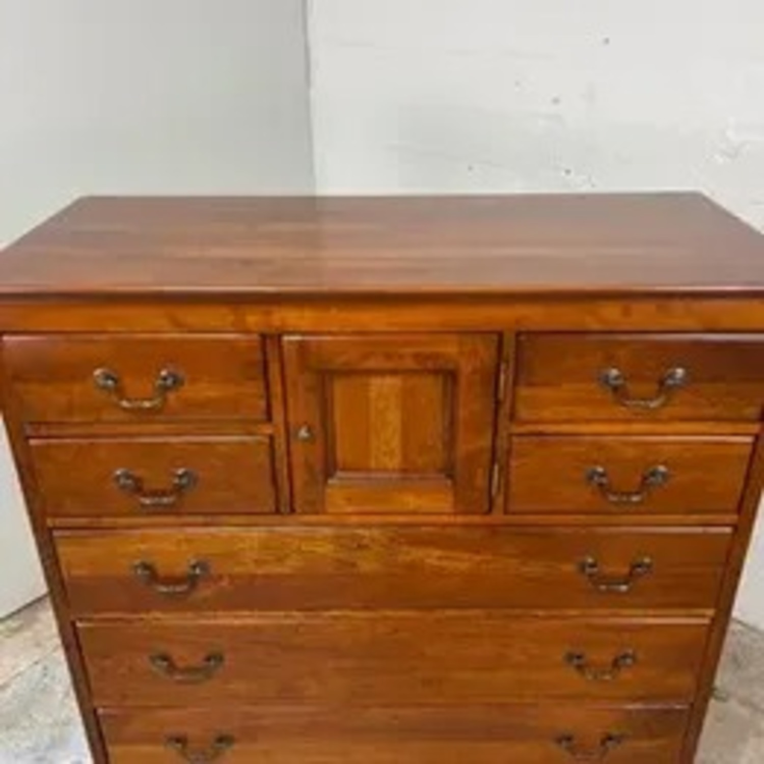Lexington Furniture Light Brown Wood Dresser - image-4