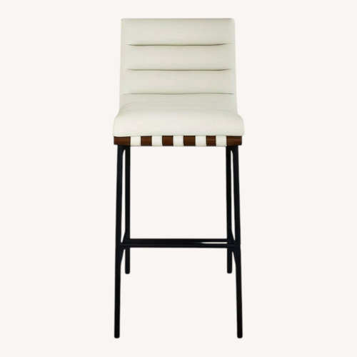 Used Wade Logan Vincentas Counter Stools for sale on AptDeco
