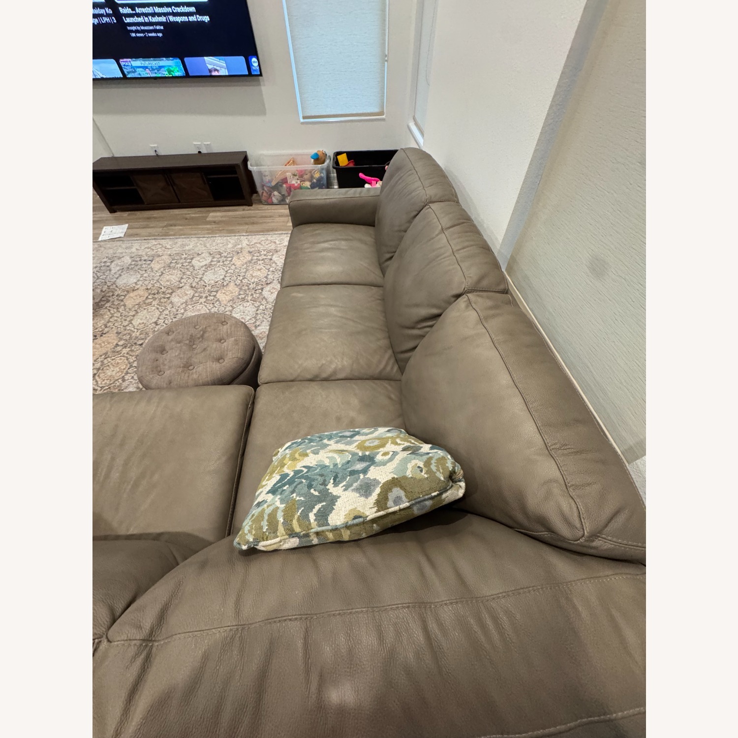Macy's Leather 3+ Piece Sectional - image-7