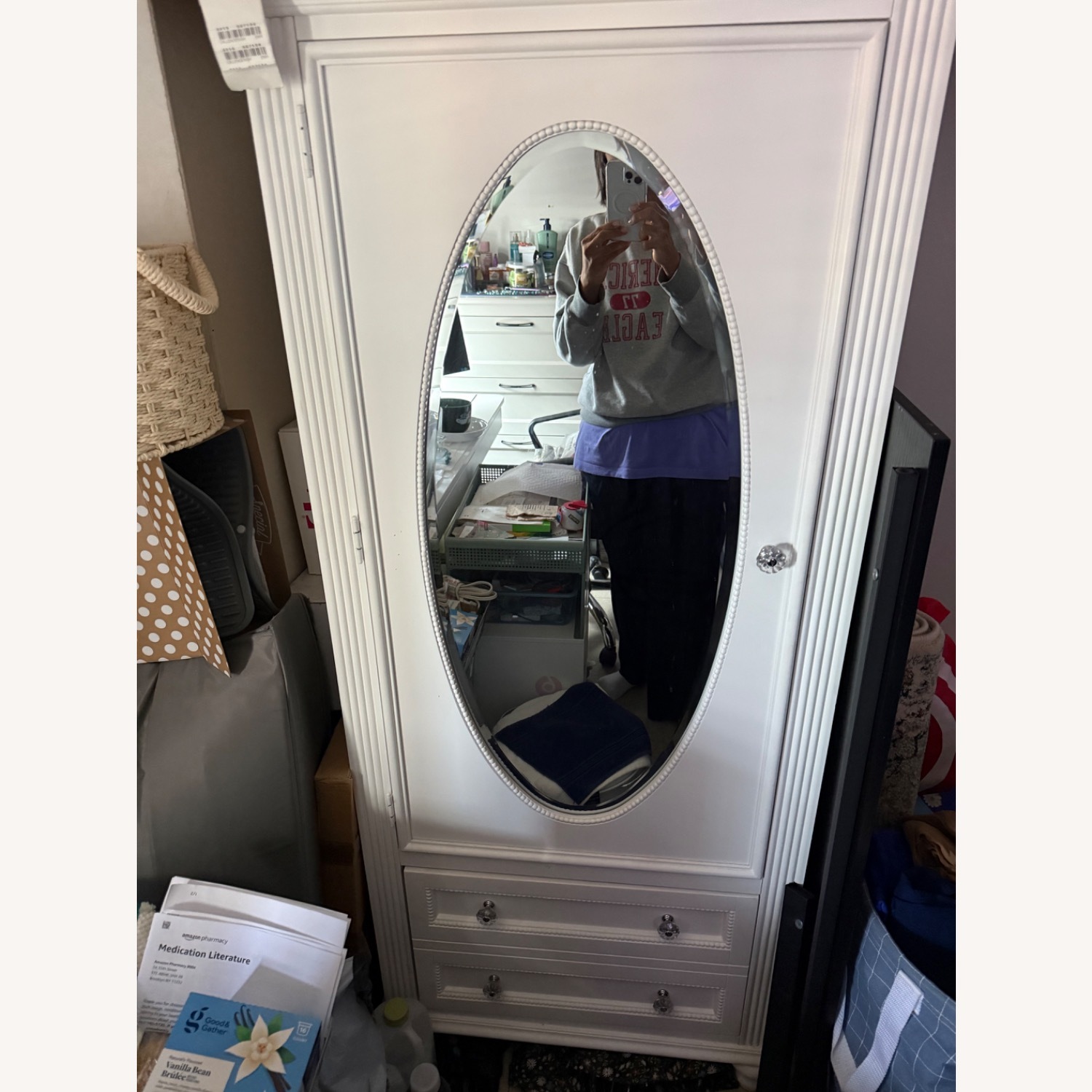 Bob's Discount Furniture Madelyn White Wardrobe with Drawer - image-1