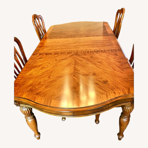 Used Stanley Furniture Expandable Dining Table for sale on AptDeco