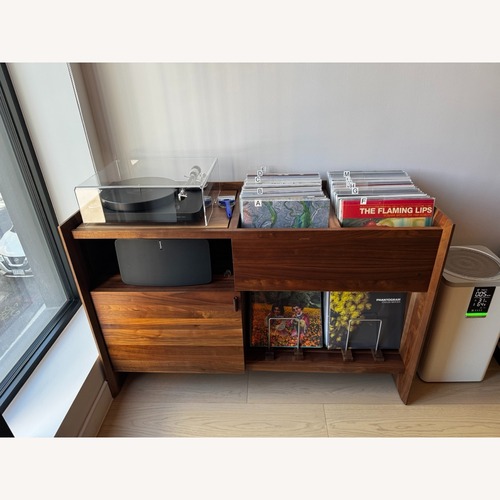 Used Symbol Unison 52″ Record Stand for sale on AptDeco