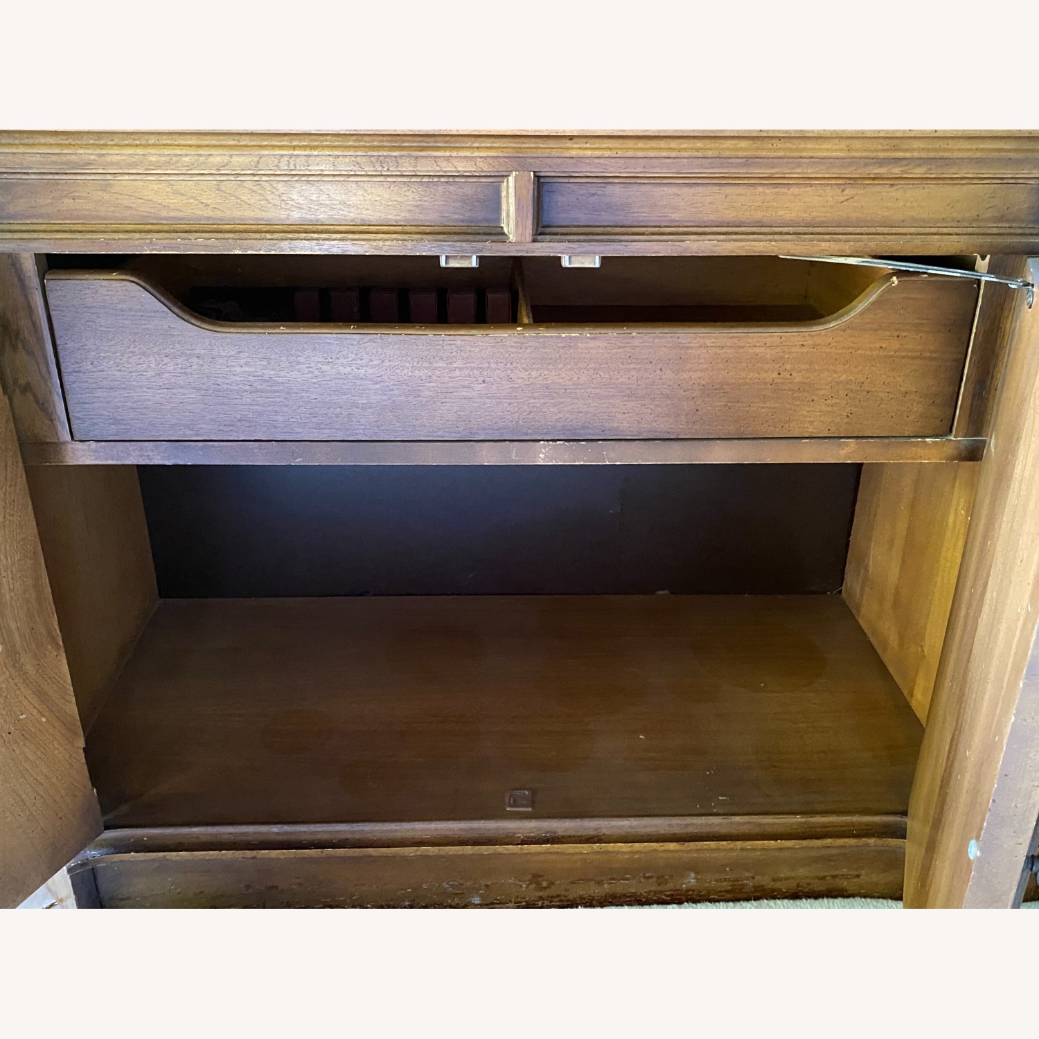 Vintage Castleton Hutch/Credenza - image-17