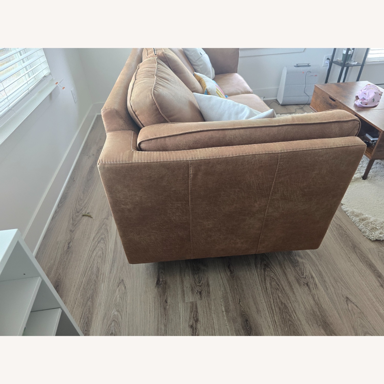 Ashley Furniture Maimz Sofa - image-2
