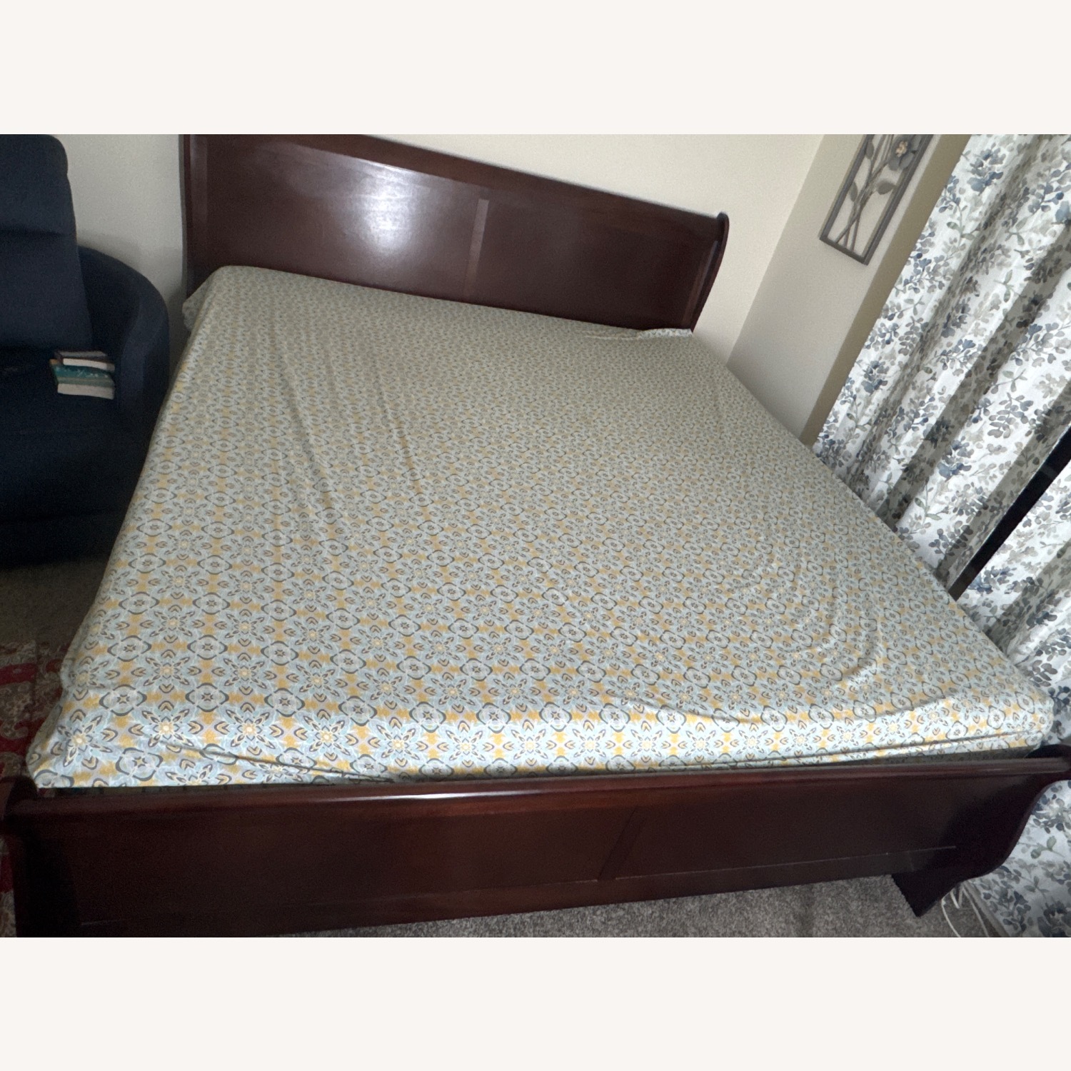 Ashley Furniture Alisdair Dark Brown King Bed - image-2