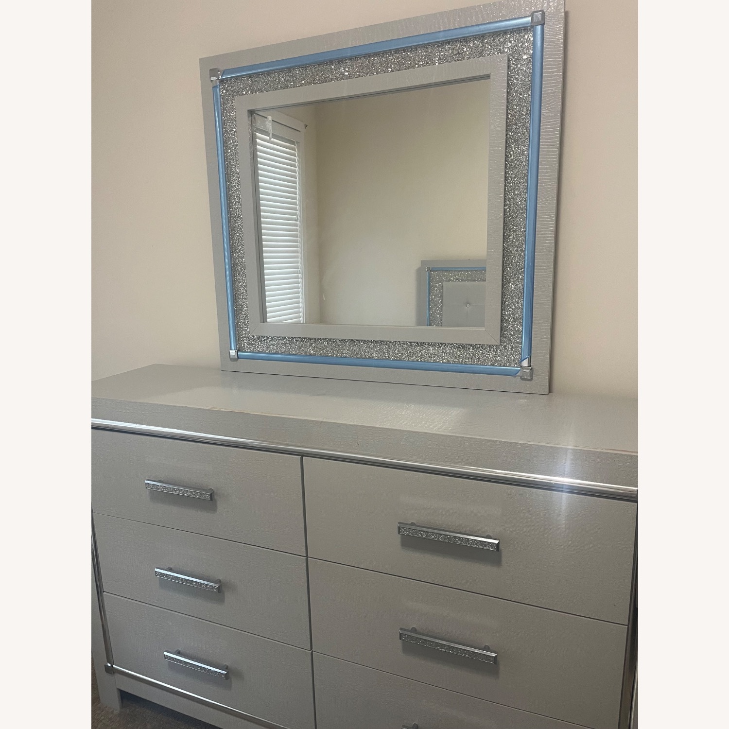 Bedroom Dresser - image-1