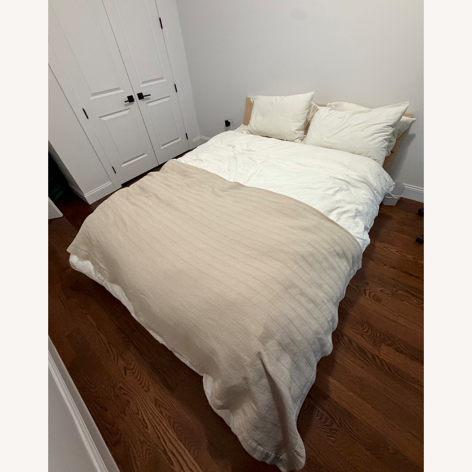 Floyd Natural Wood Queen Bed - image-2