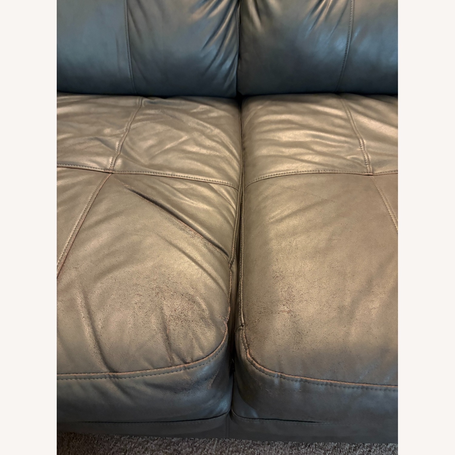 Value City Furniture Dark Gray 3+ Seater Sofa - image-3