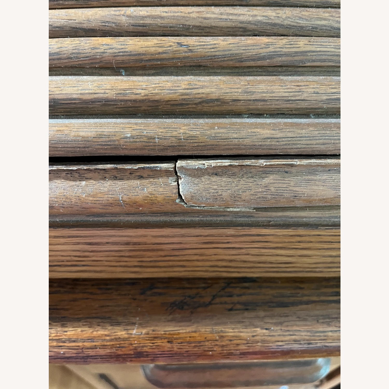 Vintage/Oak Light Brown Wood Desk - image-4