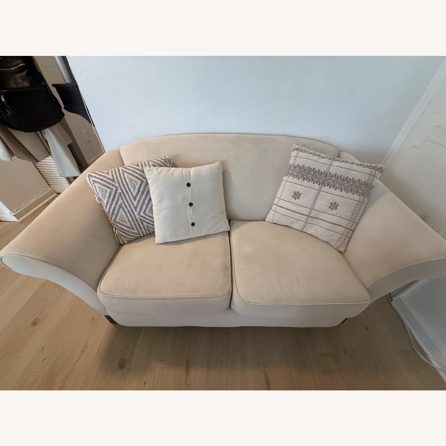  Rowe Furniture Rolled Arm Sofa  - image-3