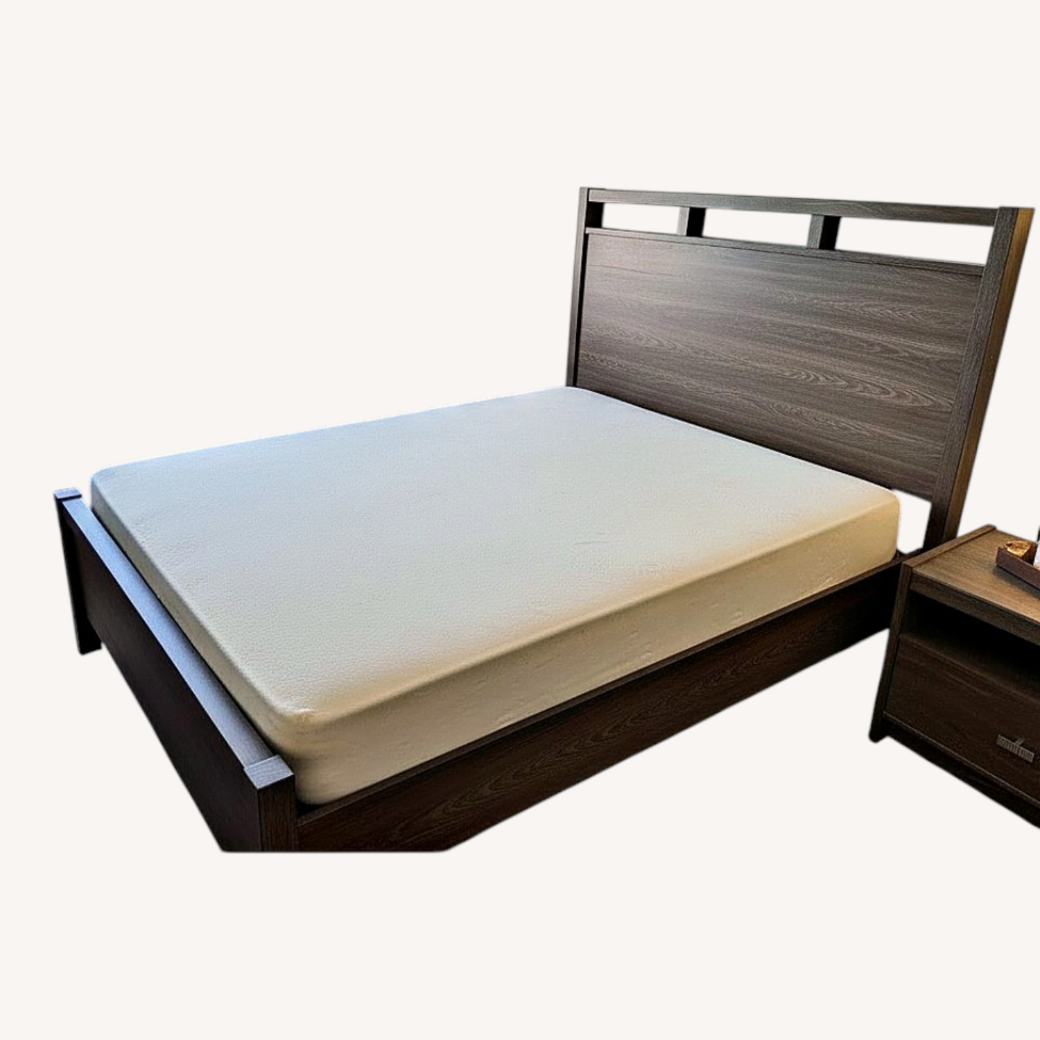 Queen Bed with Headboard - image-5