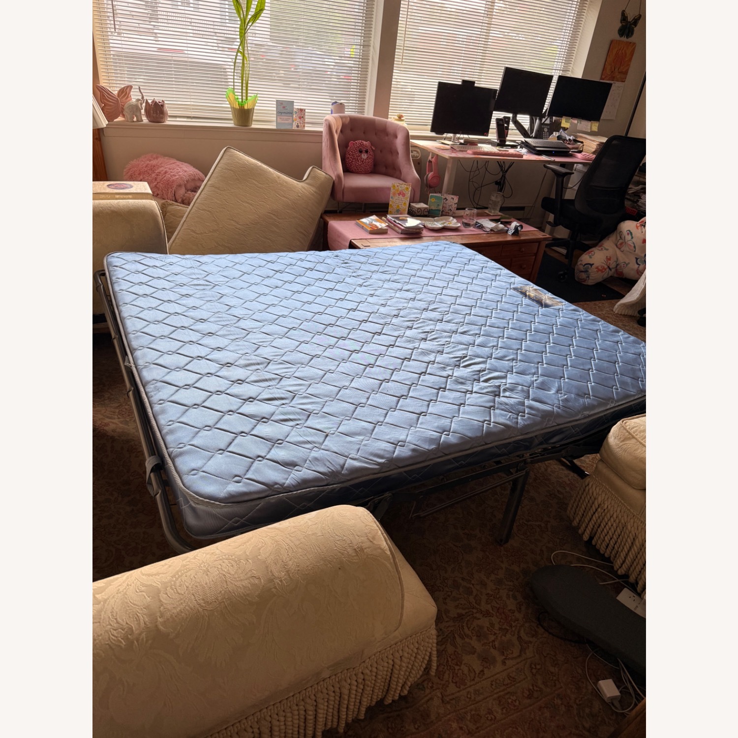 Jennifer Convertibles White 3+ Seater Sofas - image-15