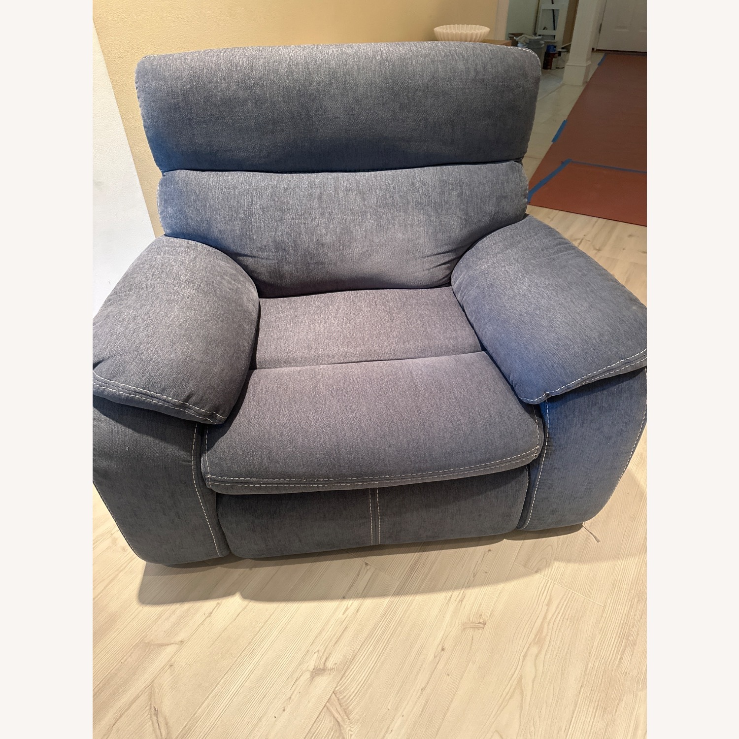 Bob's Discount Furniture Light Gray Loveseat - image-1