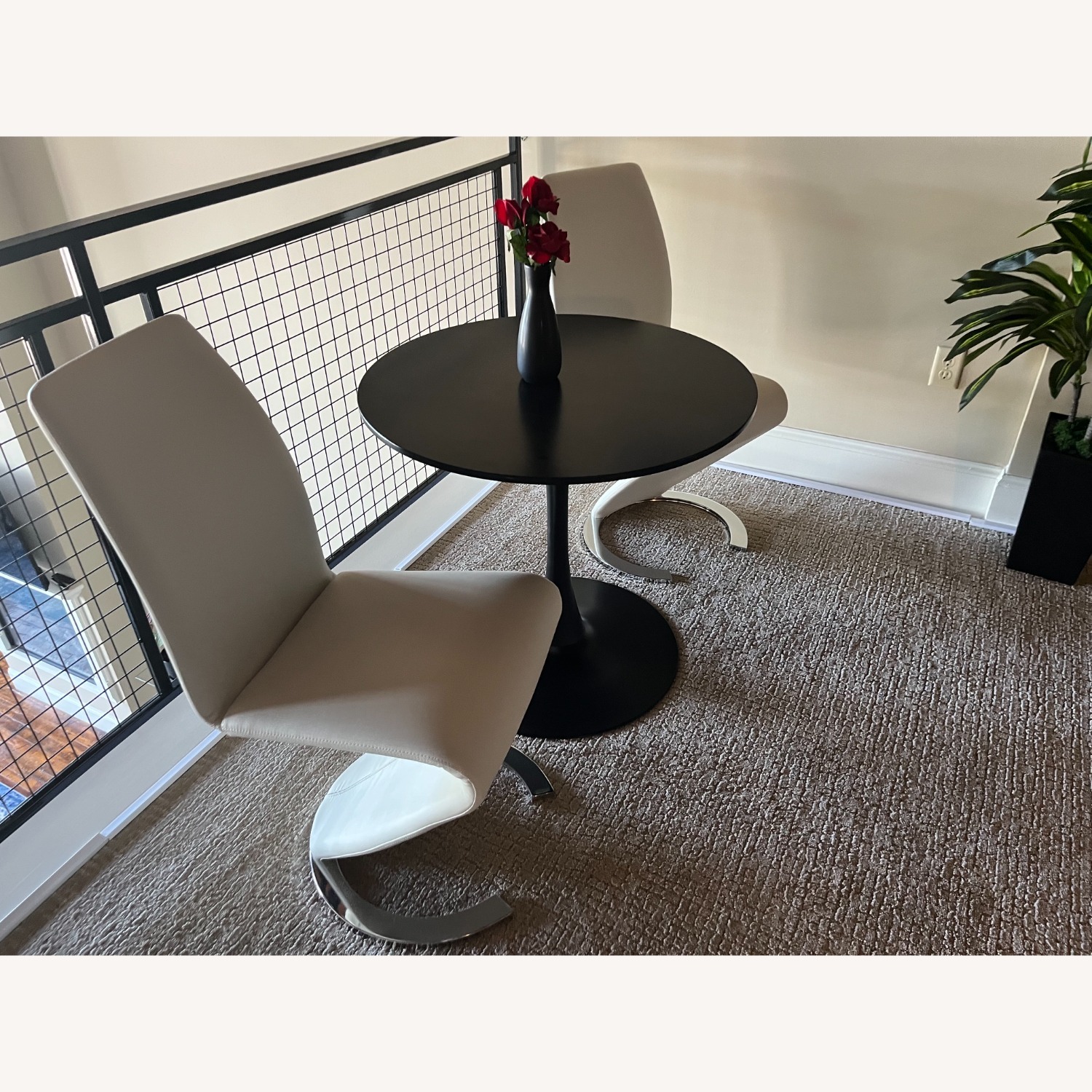 Kitchen Table and 2 Chairs - image-3