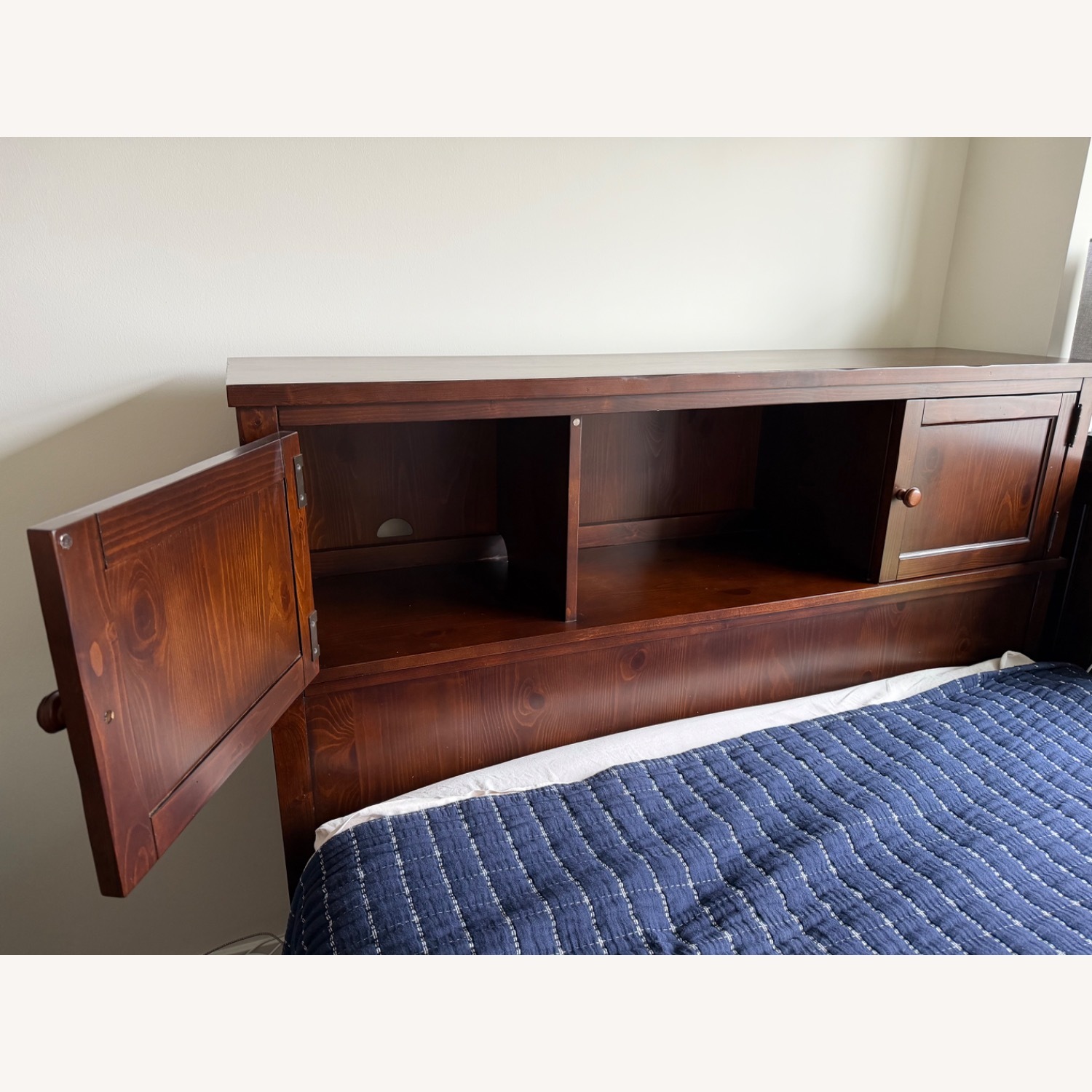 Pottery Barn Teen Beadboard Dark Brown Wood Full Bed - image-2
